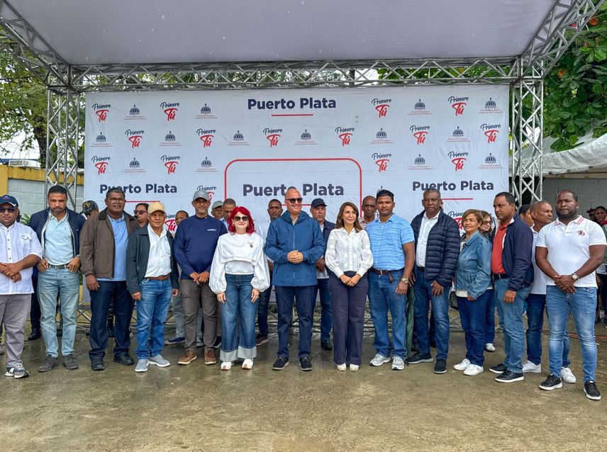 Gobernadora Provincial respalda jornada de servicios sociales organizada por PROPEEP en Puerto Plata