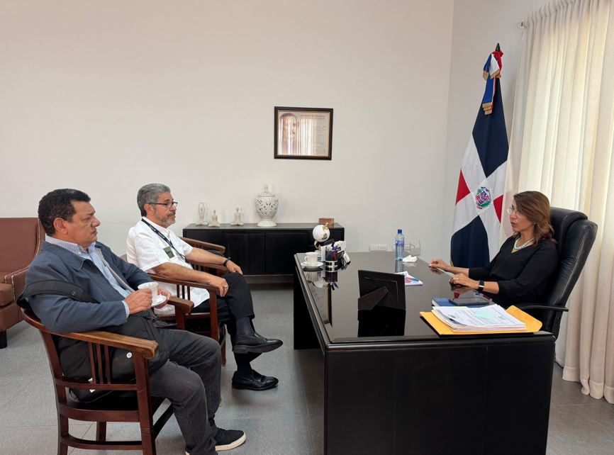 Gobernadora encabeza coordinación para próxima actividad del Consejo de Desarrollo Provincial