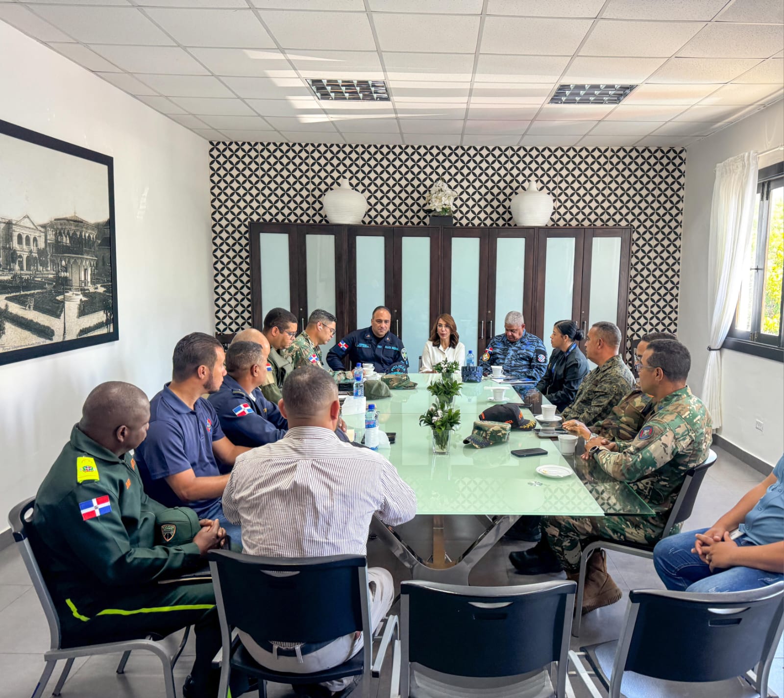 Claritza Rochtte encabeza coordinación interinstitucional por la seguridad ciudadana