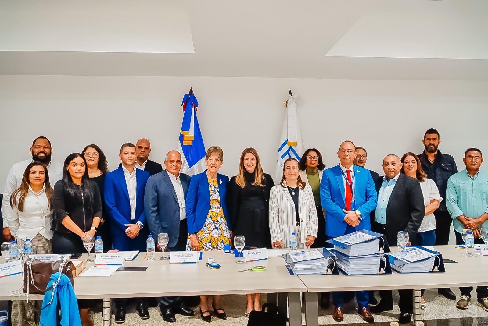 Gobernación de Puerto Plata presente en acto de apertura de ofertas del Teleférico